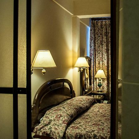 Hotel Lido ซานตาครูซเดอลาเซียร์รา ภายนอก รูปภาพ