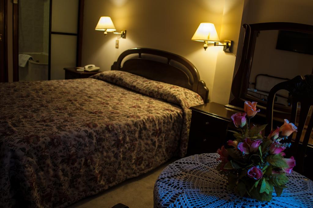 Hotel Lido ซานตาครูซเดอลาเซียร์รา ภายนอก รูปภาพ